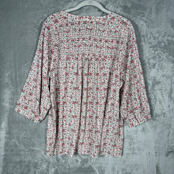 Rose + Olive Top Womens 1X Boho Peasant Tunic Floral 3/4 Sleeve Smocked Buttons - Picture 11 of 12